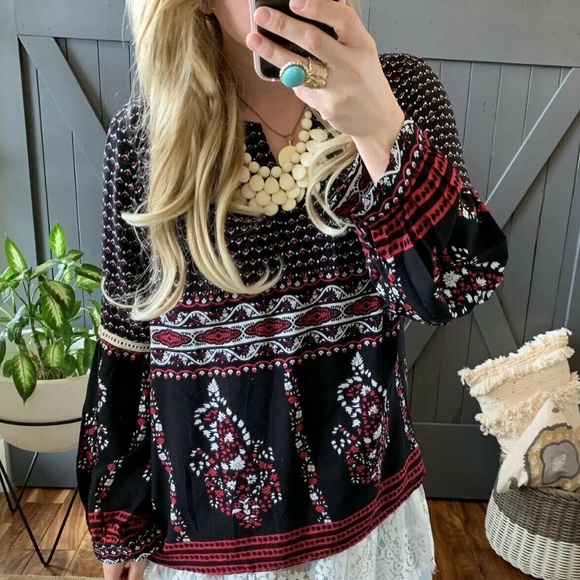 Last Two! Plus Size Block Print Long Tunic Blouse - Picture 6 of 7